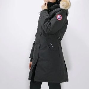 💯 AUTHENTIC Canada Goose Kensington jacket with detachable fur trim, size XS